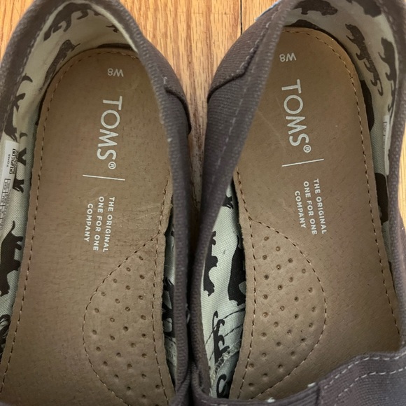 TOMS - Picture 5 of 6